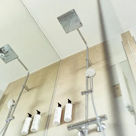 Am Schwanenhaus * Drezno